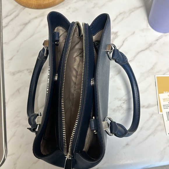 Michael Kors blue Edith satchel NWT - Picture 2 of 9